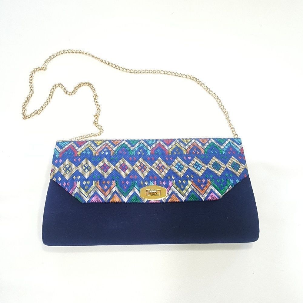 Vintage Venus clutch